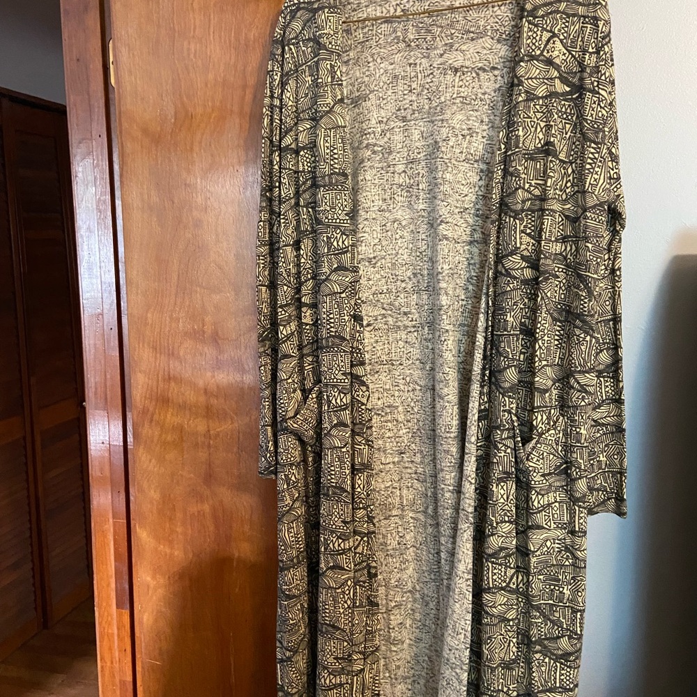 LuLaRoe Black & Tan Abstract Knit Cardigan